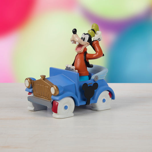 Disney Showcase Disney Collectible Parade Goofy Figurine