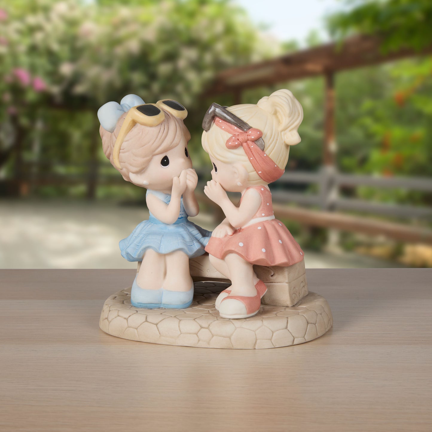 Thats What Friends Are For Figurine