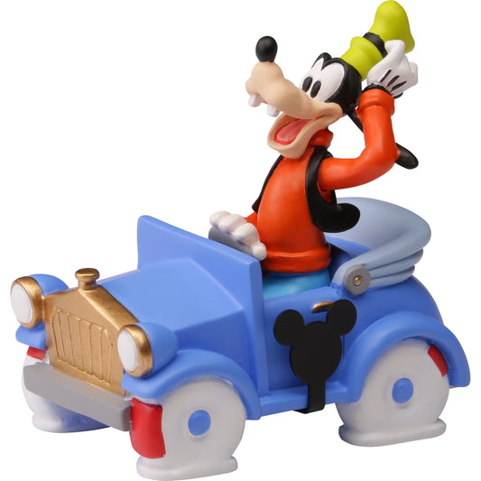 Disney Showcase Disney Collectible Parade Goofy Figurine