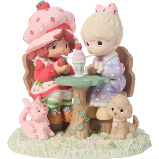Strawberry Shortcake Berry Best Friends Figurine