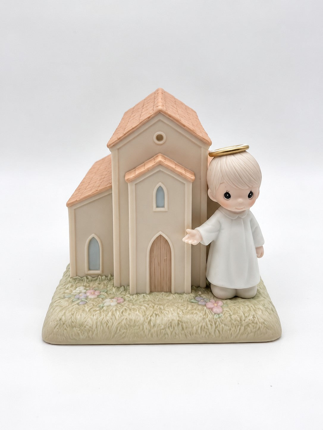 There's A Christian Welcome Here Vintage Chapel Exclusive Figurine