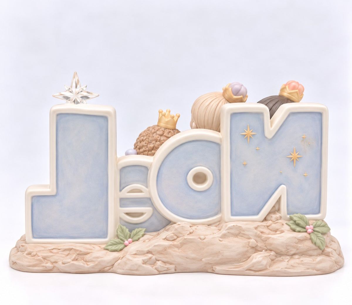 Noel Nativity Vintage Figurine