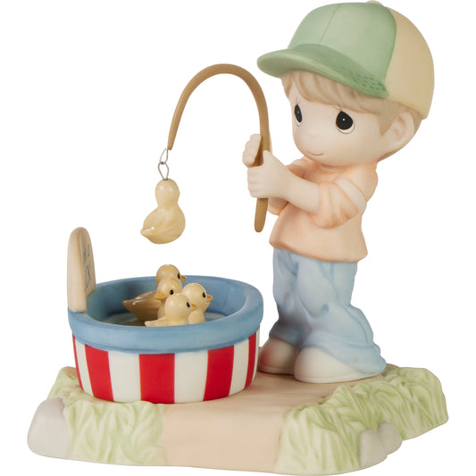 Hooked On Amusement 2024 Members' Only Figurine