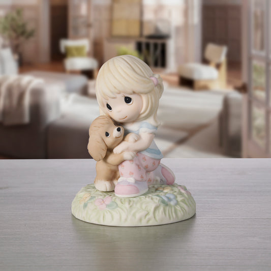 Loyal Love Collectors Club 2025 Members' Only Figurine